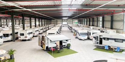 Wohnwagenhändler - Ruhrgebiet - Ausstellung Wohnwagen und Reisemobile - Caravan Center Bocholt