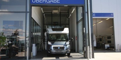 Wohnwagenhändler - Reparatur Reisemobil - Übergabebereich - Südsee-Caravans, G. und P. Thiele OHG